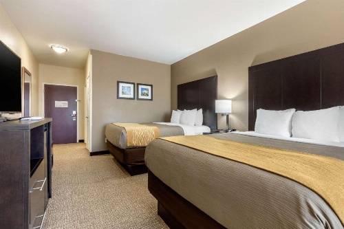 Comfort Inn & Suites North Little Rock near I-40 image 29